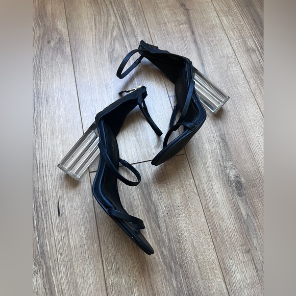 Elegant Black Strappy Heels with Clear Block Heel Size‎ 8 - Picture 1 of 8